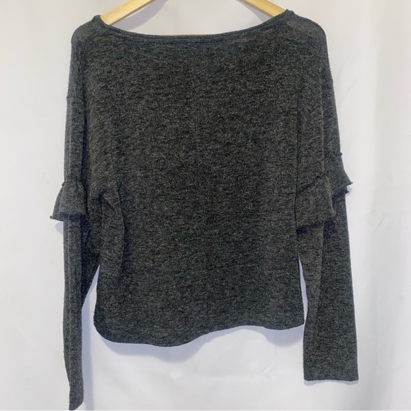 Zara Charcoal Gray Ruffled Cozy Boxy Pullover Long-sleeved Sweater Size Small - Picture 4 of 7
